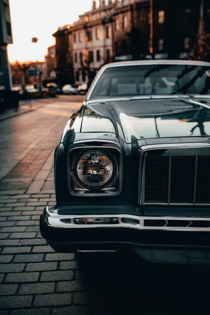 g126f5957239000a383ac01db54fdd007c5e9498cac23641559c6852c7f133faed91381f19abba54957c548b85f3d7a1738c427490af4399efc90a83a9802931c_1280-5183446 street, tsar, auto